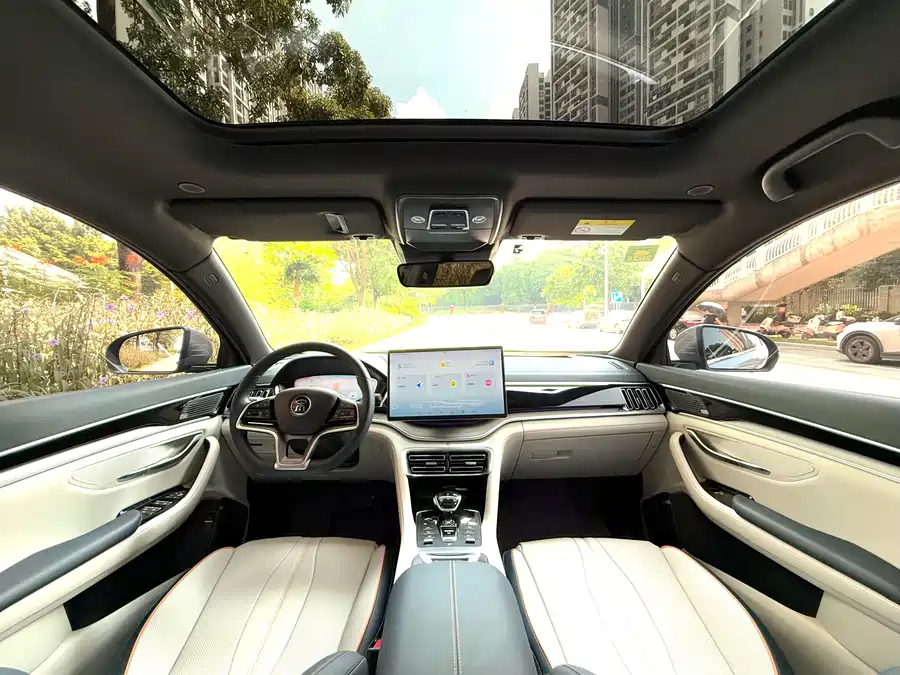 (BYD Seal U)Song PLUS New Energy 2021 DM-i 110KM Flagship PLUS 5G Version