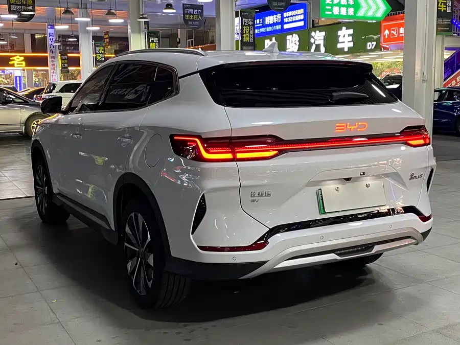 900x675_0_q87_c42_autohomecar__Chto52icN0iAbZBJAAnFGy410dU968.jpg.webp (BYD Seal U)Song PLUS New Energy 2024 Glory Edition EV 520km Flagship Model