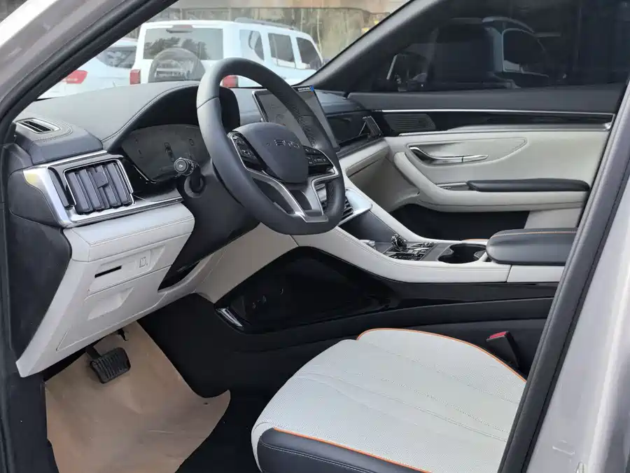 Song PLUS New Energy 2024 Glory Edition DM-i 150km Flagship PLUS