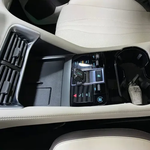 900x675_0_q87_c42_autohomecar__ChtpWGicN1yAWPGrAAmQMqNAjPs857.jpg.webp (BYD Seal U)Song PLUS New Energy 2024 Glory Edition EV 520km Flagship Model