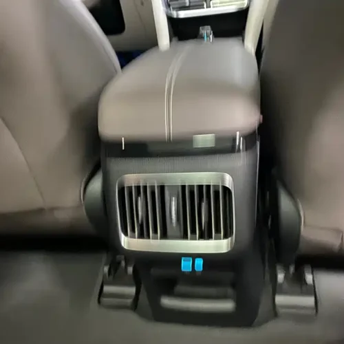 900x675_0_q87_c42_autohomecar__ChtpWGicN2CAXyrxAAnc_LicVQ0953.jpg.webp (BYD Seal U)Song PLUS New Energy 2024 Glory Edition EV 520km Flagship Model