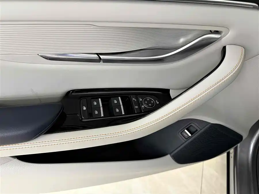 (BYD Seal U)Song PLUS New Energy 2021 DM-i 110KM Flagship PLUS