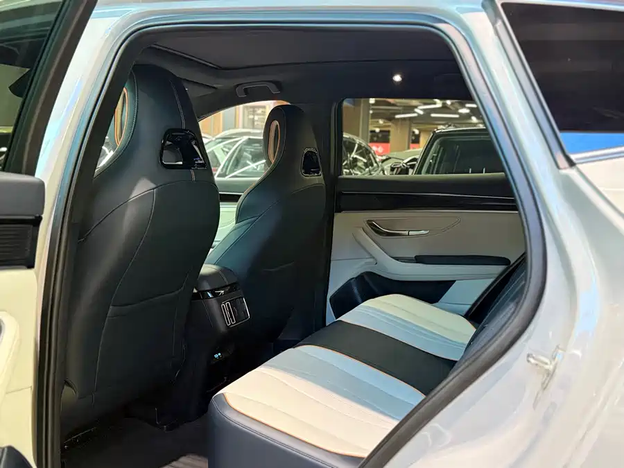 Song PLUS New Energy 2024 Glory Edition DM-i 110km Flagship PLUS