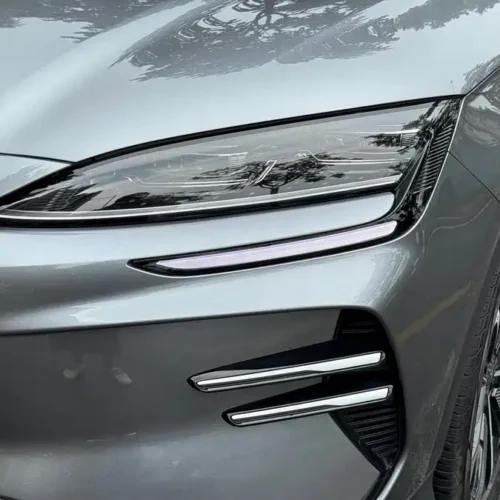 900x675_0_q87_c42_autohomecar__ChxpV2kByxGAVQp1AAmR8yEy1LA341.jpg.webp Song PLUS New Energy 2024 Glory Edition EV 520km Flagship Model