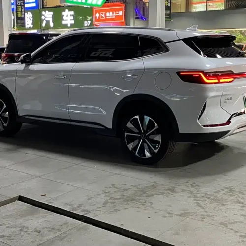 900x675_0_q87_c42_autohomecar__ChxpVWicN2SAOLUsAApErLUDv1w999.jpg.webp (BYD Seal U)Song PLUS New Energy 2024 Glory Edition EV 520km Flagship Model