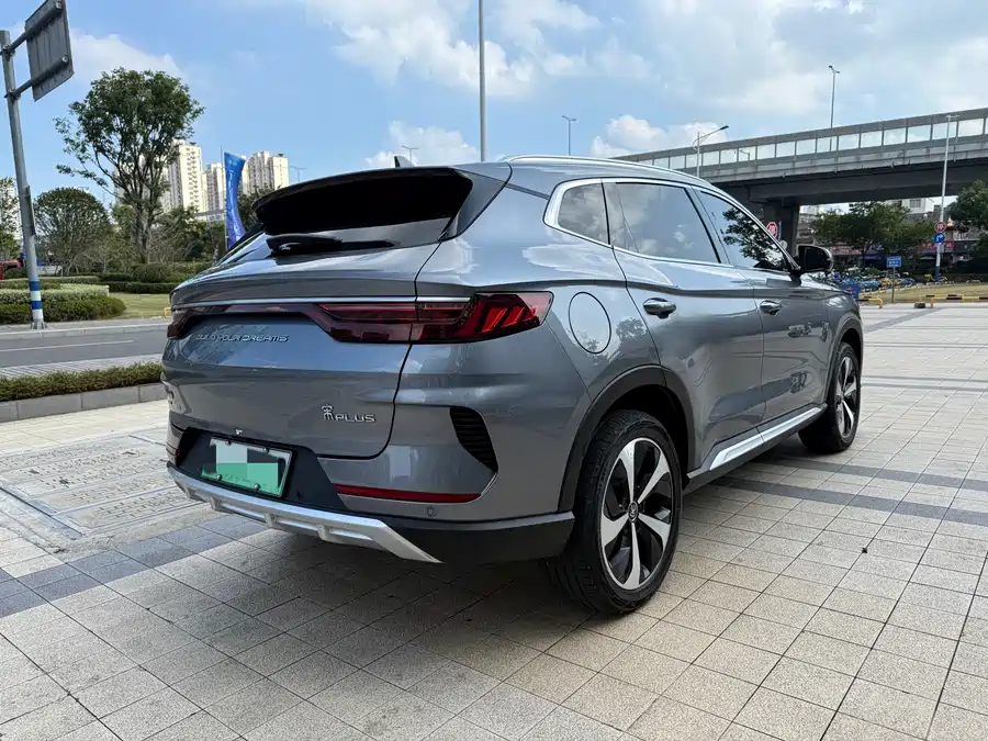 Song PLUS New Energy 2021 EV Flagship Edition