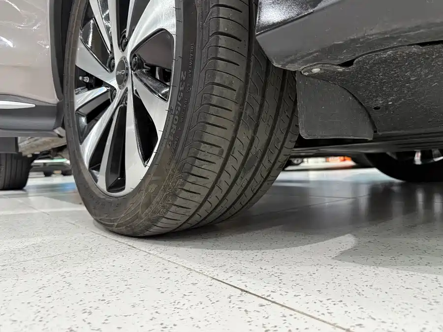 Song PLUS New Energy 2024 Glory Edition DM-i 110km Flagship PLUS