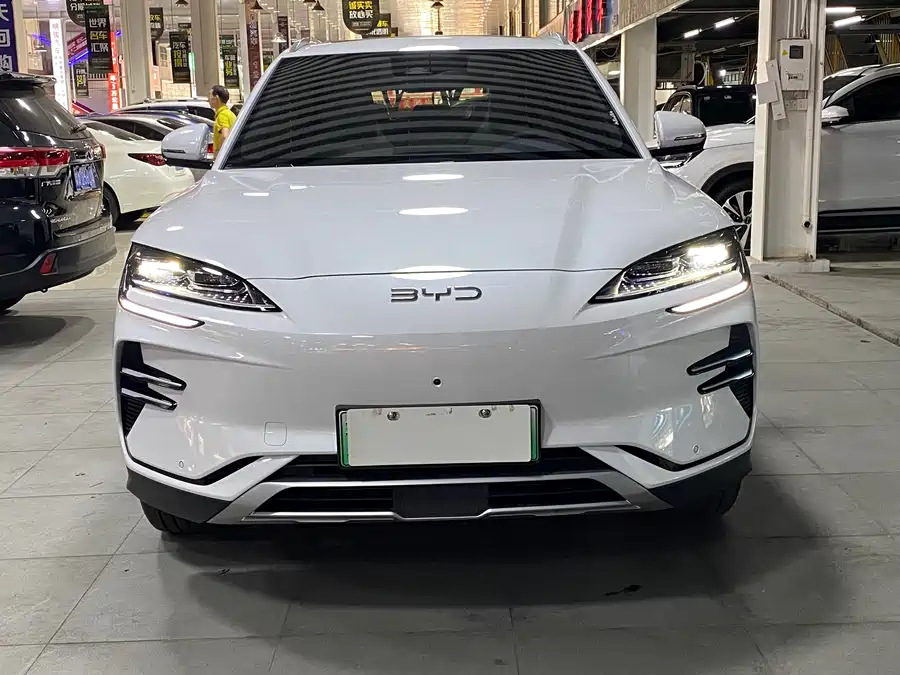 900x675_0_q87_c42_autohomecar__ChxpVmicN0aAHm9tAAnl_Zm4YHU275.jpg.webp (BYD Seal U)Song PLUS New Energy 2024 Glory Edition EV 520km Flagship Model