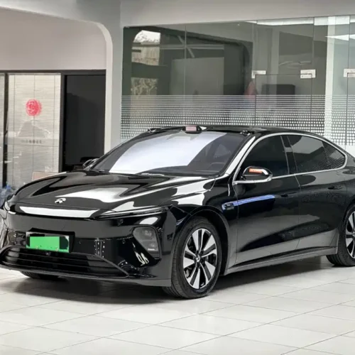 900x675_0_q87_c42_autohomecar__Chtk2WdbocSAeghGAAmCOK0Z1FM303.jpg.webp Used NIO ET7 2022 model 75kWh