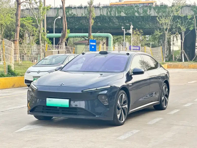 900x675_0_q87_c42_autohomecar__Chtk2Wf3FRWATthEAA3kefoBZvk910.jpg.webp Used NIO ET7 2022 model 100kWh first edition