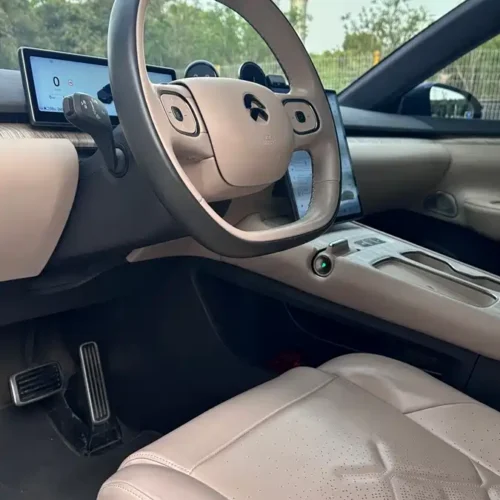 900x675_0_q87_c42_autohomecar__Chtk2Wf3FRiAQsSHAAgeWynAs1I953.jpg.webp Used NIO ET7 2022 model 100kWh first edition