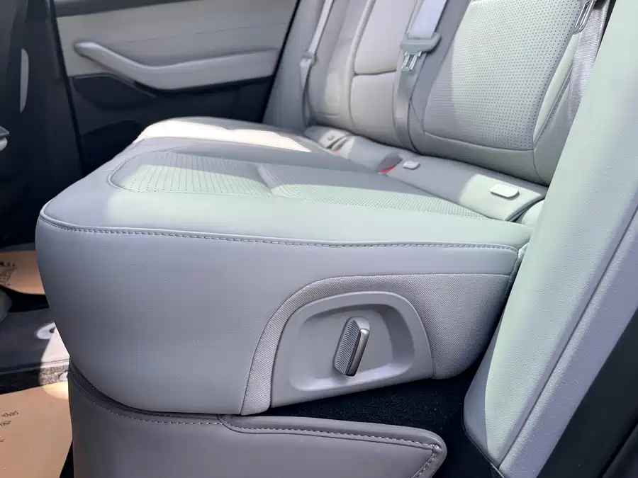 Used NIO ES6 2023 model 75kWh