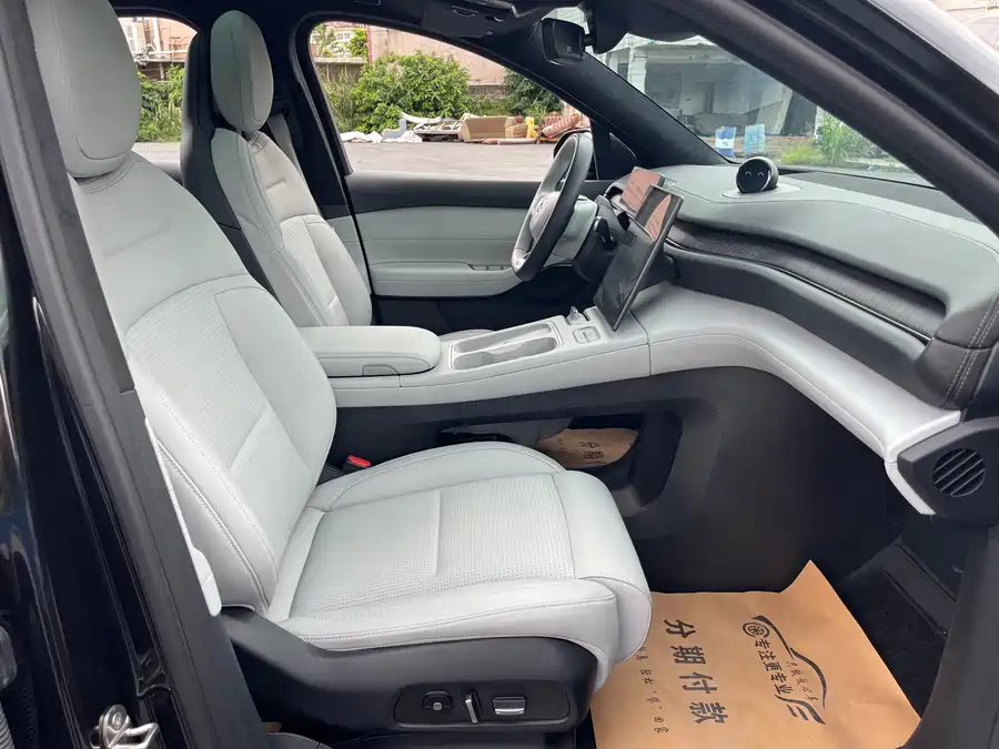 Used NIO ES6 2023 model 75kWh