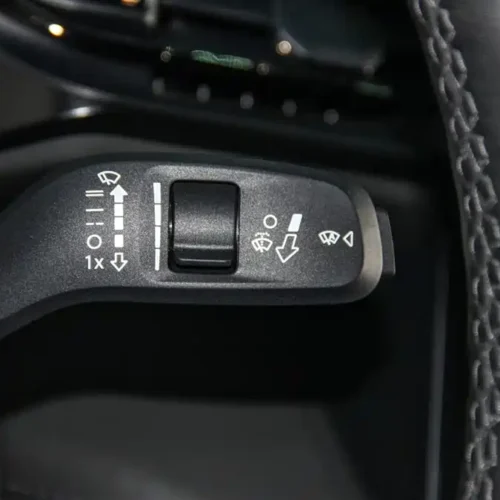 900x675_0_q87_c42_autohomecar__ChtlyGfZG2CAL3wwAAEsdJJG_3Y744.jpg.webp Used NIO EC6 2020 440KM Performance Edition