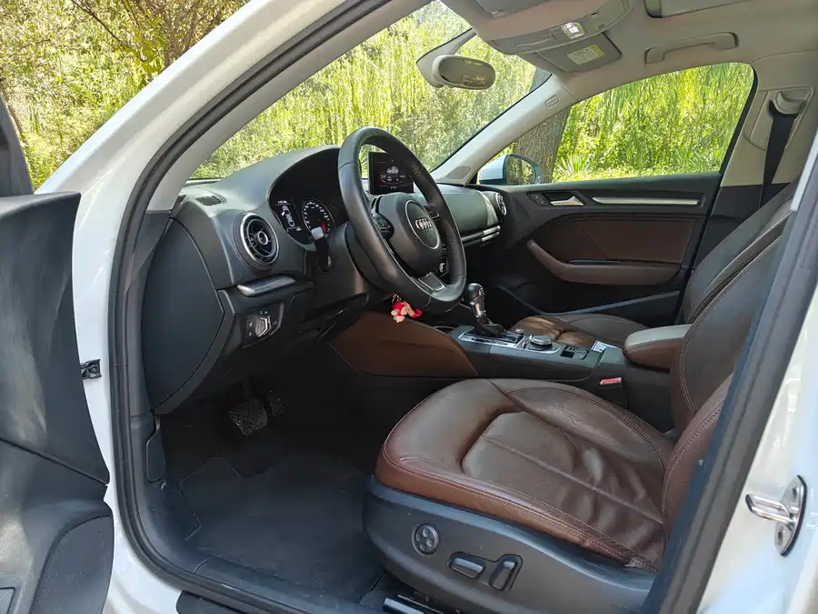 Used Audi A3 2015 Limousine 35 TFSI Million Commemorative Comfort Model