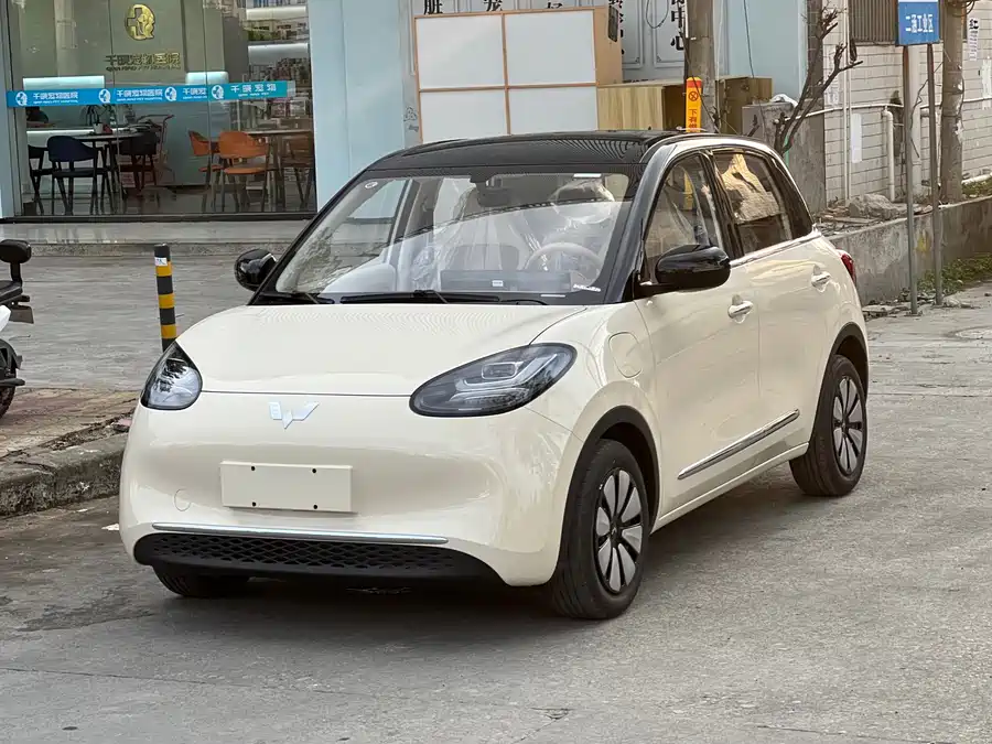 900x675_0_q87_c42_autohomecar__Chto52iouEmAcVo1AAuK58EoMKg158.jpg.webp Used Wuling Bingo 2025 model 333km Yuexiang model