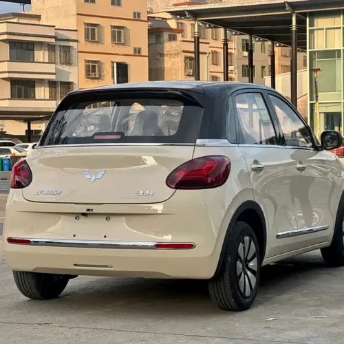 900x675_0_q87_c42_autohomecar__Chto52iouHSADIdQAApFxSSU0Jo387.jpg.webp Used Wuling Bingo 2025 model 333km Yuexiang model