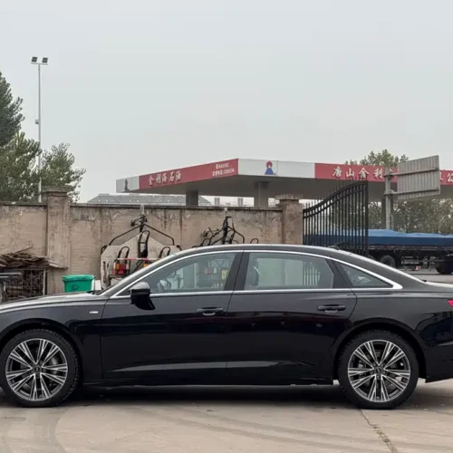 900x675_0_q87_c42_autohomecar__Chto52j5yviAC9JqAAiF1Q07MAA163.jpg.webp Used Audi A6L 2025 45 TFSI quattro premium dynamic model