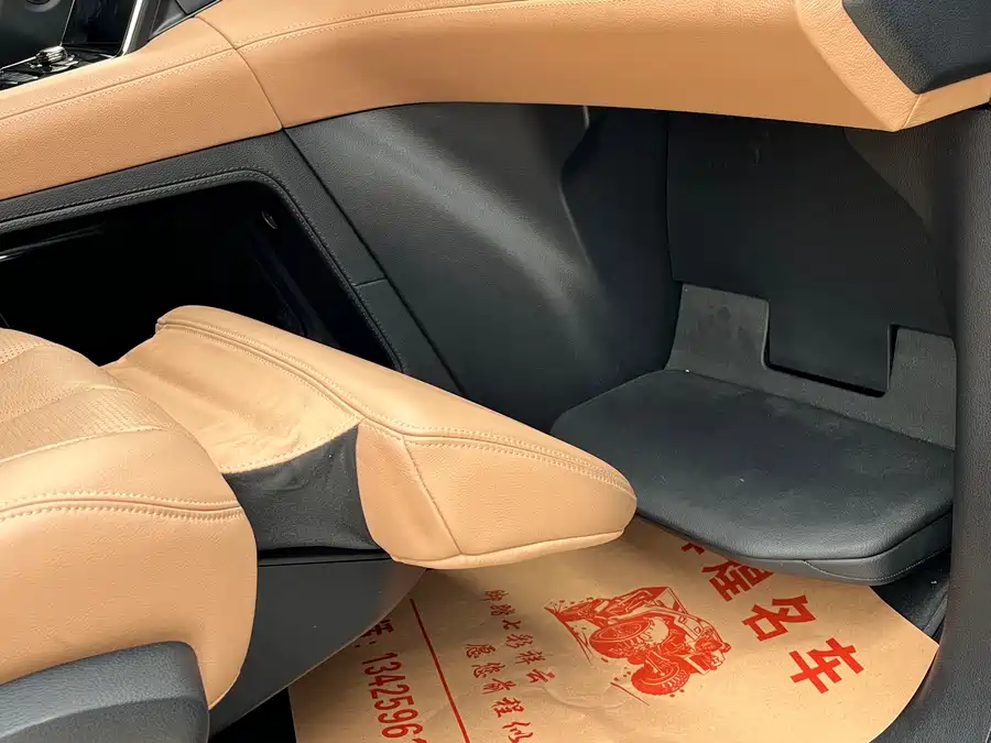 900x675_0_q87_c42_autohomecar__Chto52j9yW2AIA1wAAoWUxDZYWM956.jpg.webp Used NIO ES8 2020 580KM six-seater version