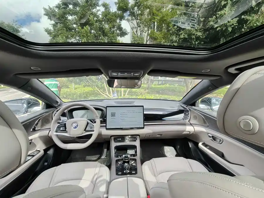 Used BYD Han 2025 DM-i 125KM lidar smart driving model