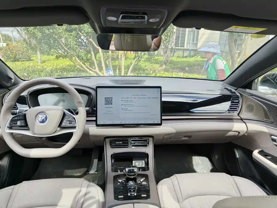 Used BYD Han 2025 DM-i 125KM lidar smart driving model