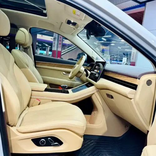 900x675_0_q87_c42_autohomecar__Chto52jY-FGAUO_iAAjxTUKS8Rk506.jpg.webp Used HUAWEI AITO M7 2024 1.5T rear drive Plus version 5 seats