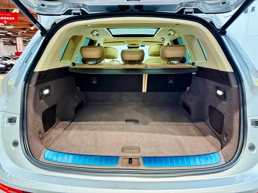 900x675_0_q87_c42_autohomecar__Chto52jY-FWATT11AAr-aEEvBOc109.jpg.webp Used HUAWEI AITO M7 2024 1.5T rear drive Plus version 5 seats