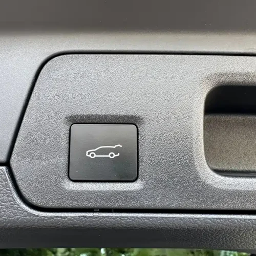 900x675_0_q87_c42_autohomecar__Chto52jbWuGAbrktAA65JYayiww505.jpg.webp Used NIO ES8 2018 model 355KM base version six-seater version