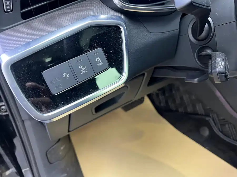 900x675_0_q87_c42_autohomecar__Chto52jg9hGABJtTAAho_lpk7CE059.jpg.webp Used Audi A6L 2020 55 TFSI quattro exclusive dynamic model