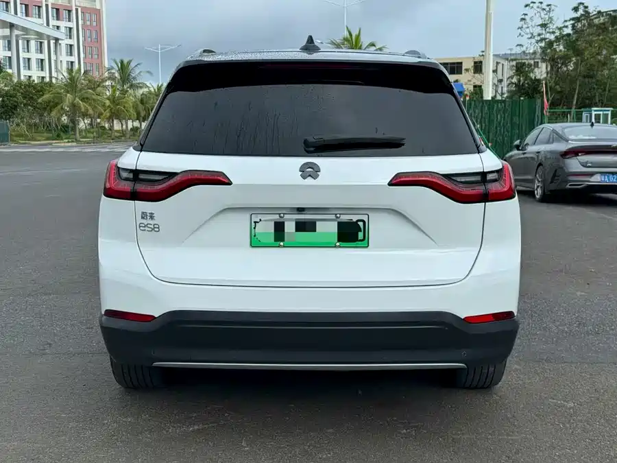 900x675_0_q87_c42_autohomecar__Chto52jrWpOAMtWqAALx350rrOg058.jpg.webp Used NIO ES8 2018 model 355KM base version six-seater version
