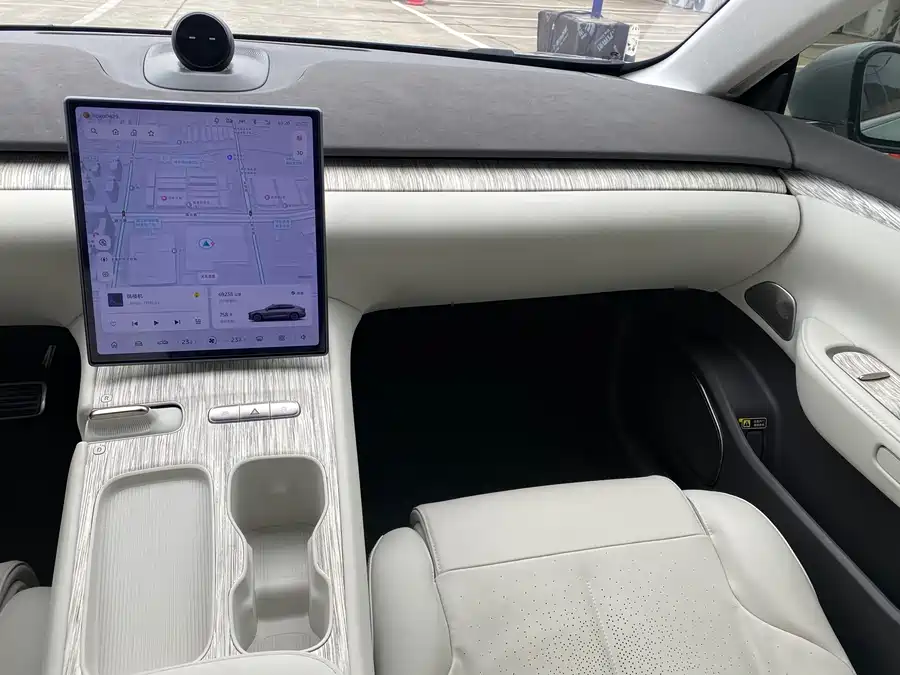 Used NIO ET7 2022 model 75kWh