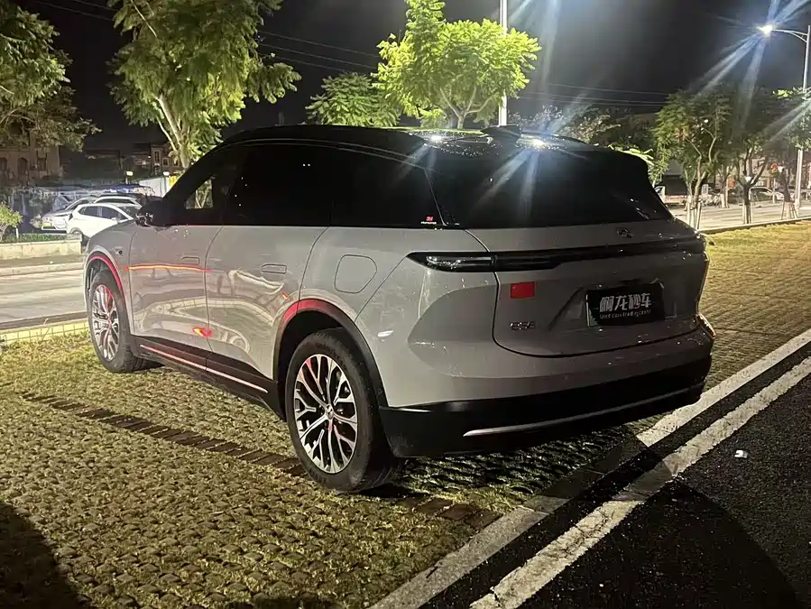 Used NIO ES6 2024 model 75kWh