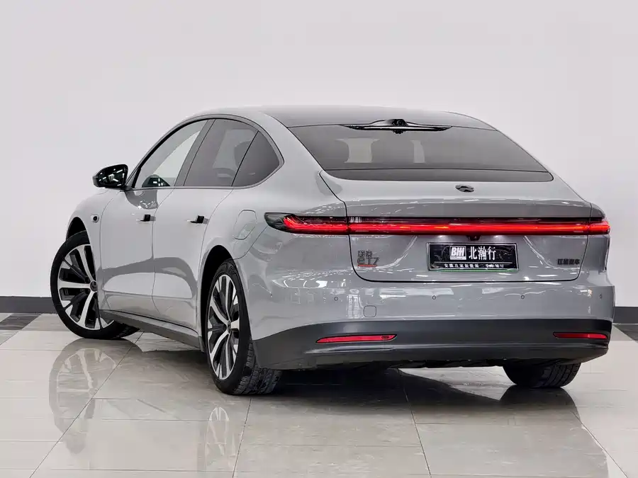 900x675_0_q87_c42_autohomecar__Chto52k-Ra2AQklhAAgqI5id4FY518.jpg.webp Used NIO ET7 2022 model 100kWh first edition