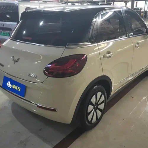900x675_0_q87_c42_autohomecar__Chto52k-pZ-AKB9XAAGIIs-WMWo248.jpg.webp Used Wuling Bingo 2025 model 333km Lingxi exclusive model