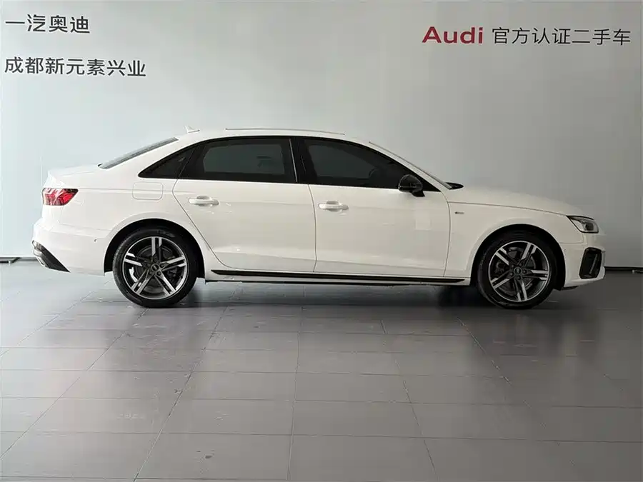 Used Audi A4L 2022 40 TFSI luxury and dynamic model