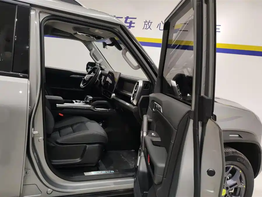 Used Jietu Traveler 2023 2.0T four-wheel drive crossover