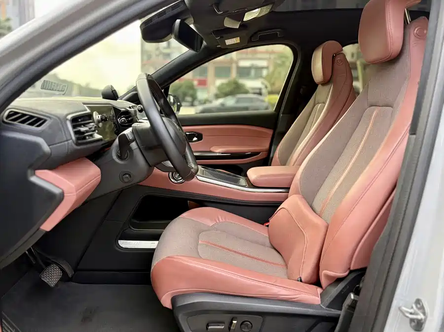 900x675_0_q87_c42_autohomecar__Chto52k1EgCACykfAAdlI57Garg651.jpg.webp Used NIO EC6 2020 440KM Performance Edition