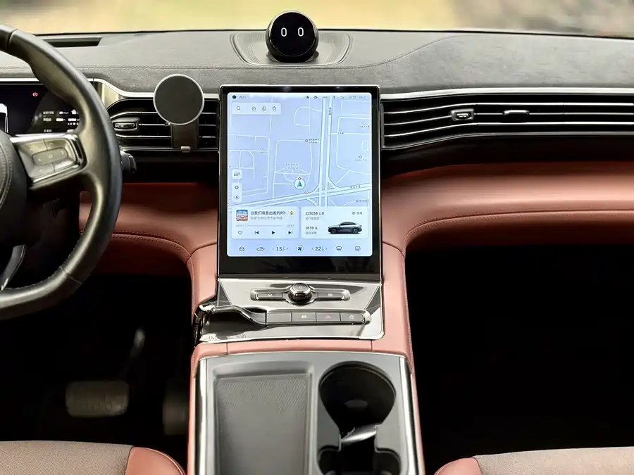 900x675_0_q87_c42_autohomecar__Chto52k1EgOAKvIWAAbAm30pHn8682.jpg.webp Used NIO EC6 2020 440KM Performance Edition