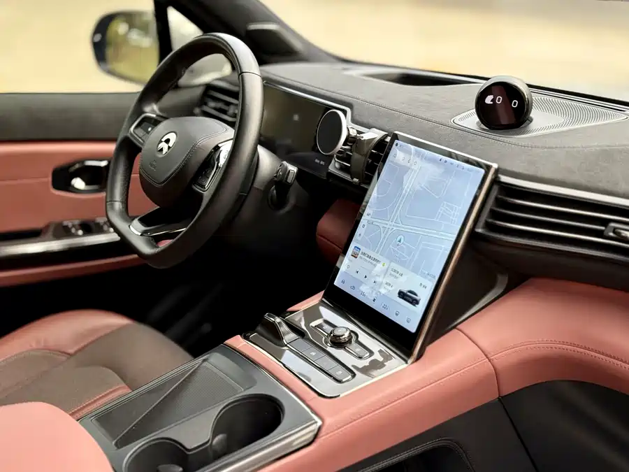 900x675_0_q87_c42_autohomecar__Chto52k1EgWARVmNAAauL-QGLCs007.jpg.webp Used NIO EC6 2020 440KM Performance Edition