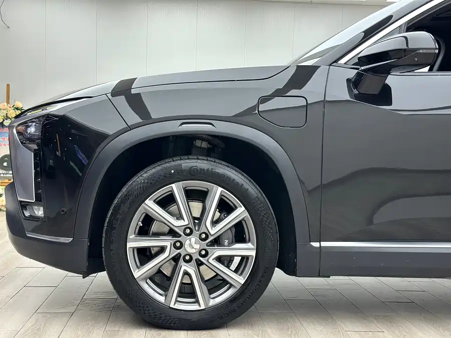 900x675_0_q87_c42_autohomecar__Chto52k1OI2AJANmAAgdJYCKrBc110.jpg.webp Used NIO ES8 2020 580KM seven-seater version