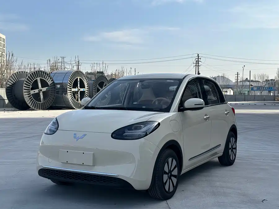 Used Wuling Bingo 2025 model 333km Yuexiang model