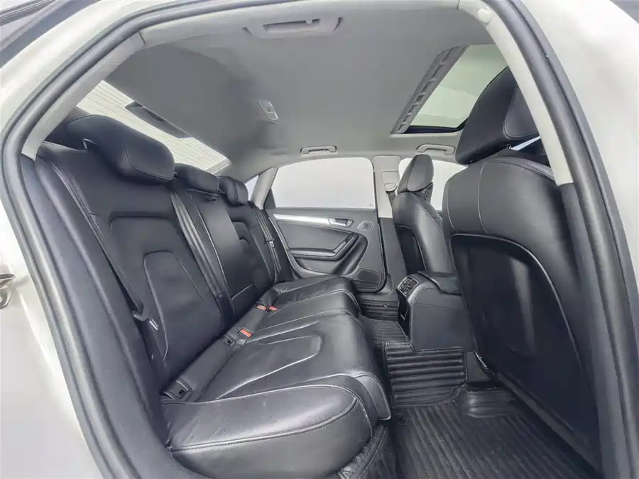 Used Audi A4L 2015 45 TFSI quattro personalized sports model