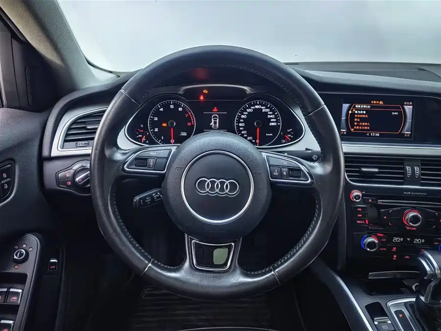 Used Audi A4L 2015 45 TFSI quattro personalized sports model