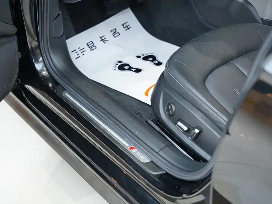 Used Audi A6L 2018 30th Anniversary Model 35 TFSI Fashion Model