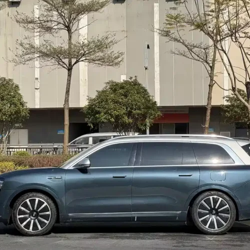 900x675_0_q87_c42_autohomecar__Chto52k5MtWAS6edAAeM7jKYJeg468.jpg.webp Used AITO M9 2024 pure electric Max version 100kWh 6-seater version