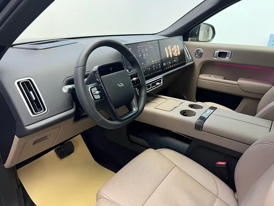 900x675_0_q87_c42_autohomecar__Chto52k6WcGAekUhAAiroPn8Jmg454.jpg.webp Used Li Auto L9 2025 Ultra smart refresh version