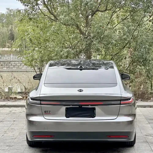 900x675_0_q87_c42_autohomecar__Chto52k7mACAXN_TAAl_-ZWMuf0363.jpg.webp Used NIO ET7 2022 model 100kWh first edition