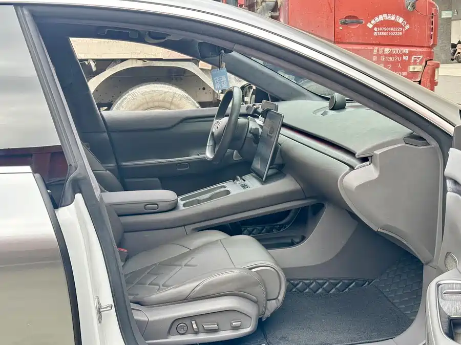 900x675_0_q87_c42_autohomecar__Chto52k7mAKAJtL2AASSSgkff5s640.jpg.webp Used NIO ET7 2022 model 100kWh first edition