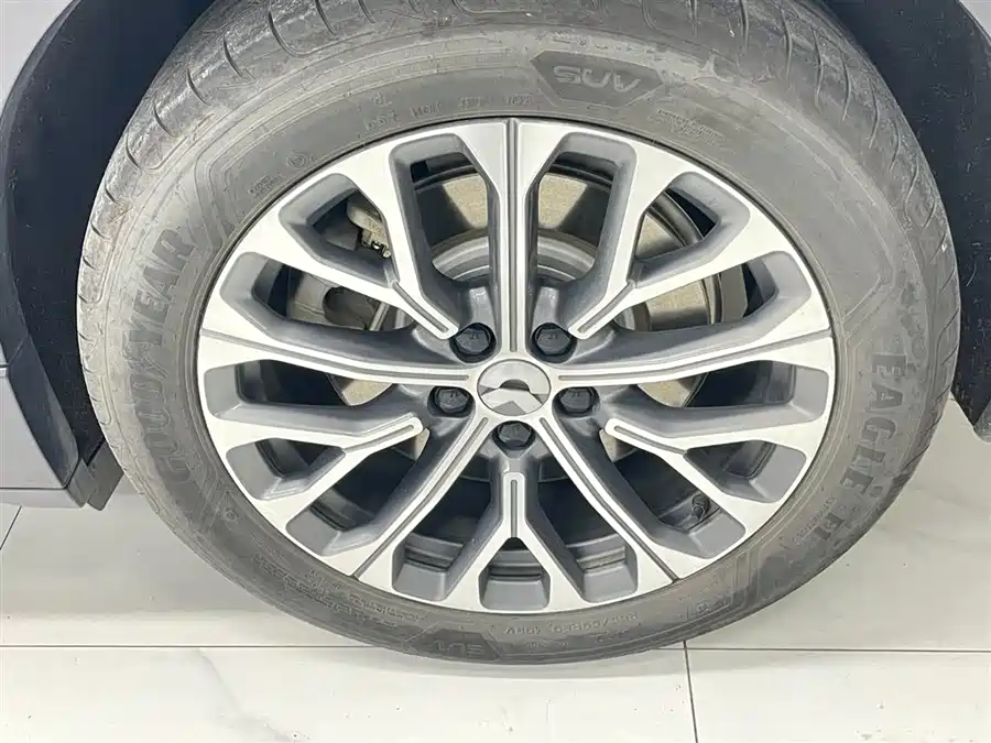 Used NIO ES6 2023 model 75kWh