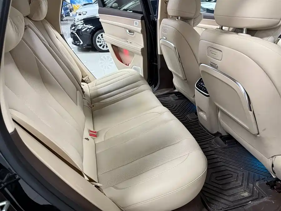 900x675_0_q87_c42_autohomecar__Chto52k8CfOAK9qOAAH8mVpiz6o634.jpg.webp Used HUAWEI AITO M7 2024 1.5T Smart Driving Rear Drive Pro Version 5 Seats